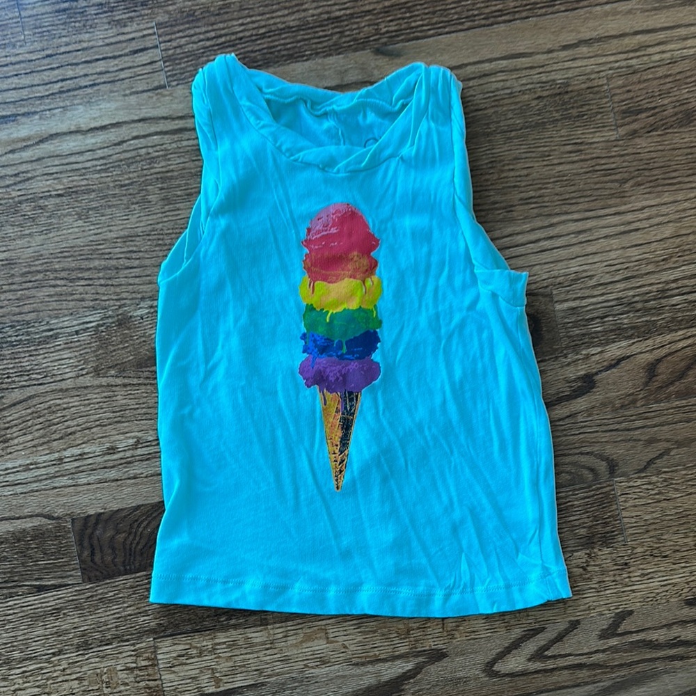 Chic Blue and Red Tank Top with Graphic Design